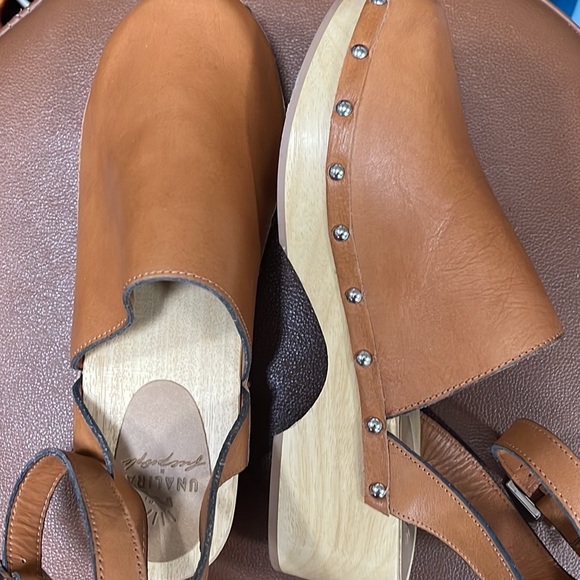 Free People X Unalira Tan Leather Platform Kaia Clogs - Picture 5 of 7